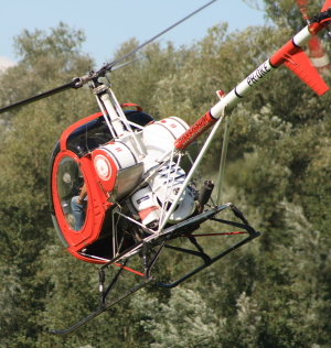 Helicopter with piston engine
